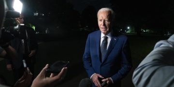 Biden anuncia la liberación de 16 presos en Rusia, incluidos tres estadounidenses