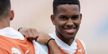 Brasil llama a las joyas Estevão y Endrick y deja fuera a Raphinha para las eliminatorias