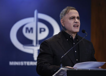 Freddy Superlano está cooperando con autoridades, según fiscal general