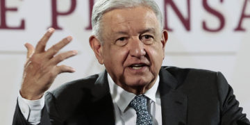 López Obrador aún no reconoce el triunfo de Maduro y pide difundir las actas