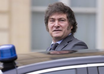 Milei firma polémico veto a proyecto de ley para mejorar las pensiones