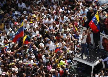 Oposición venezolana agradece a 11 países por «no avalar» el respaldo del TSJ a Maduro