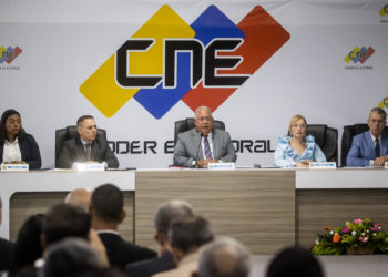 CNE acata el respaldo «inequívoco» del TSJ a reelección de Nicolás Maduro