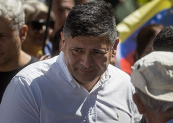 Freddy Superlano lleva dos semanas preso e incomunicado, denuncia Juan Pablo Guanipa