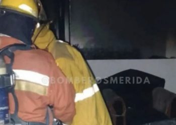 Incendio de apartamento en Mérida dejó dos lesionados