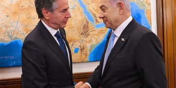 Blinken aboga en Israel por una tregua con Hamás mientras continúan los combates en Gaza