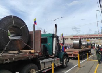 Descienden las ventas y el paso de transporte de carga en frontera con Colombia tras las elecciones