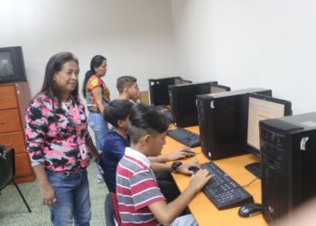 Mérida | Plan Vacacional ofrece curso de informática básica 