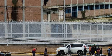 Hasta 500 dólares cobra un sidorista por hacer trabajos de mantenimiento en cárceles del país