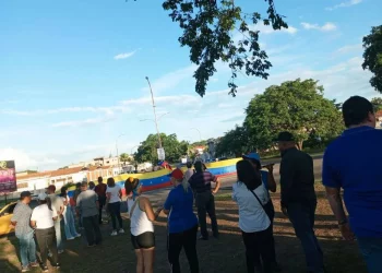 Guayaneses se unieron a vigilia nacional para pedir por la libertad de presos políticos