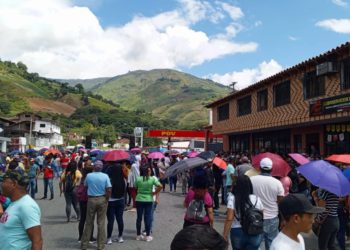 Marcha oficialista realizan en Boconó para entregar denuncias al Ministerio Público