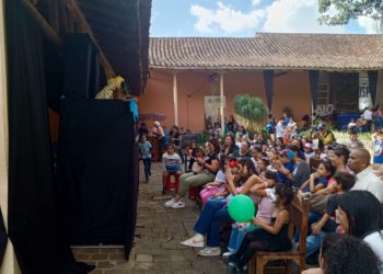 Todo un éxito taller y show de títeres en Boconó