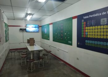 Instalan laboratorio de biología y química en la JJ Espinoza de Boconó