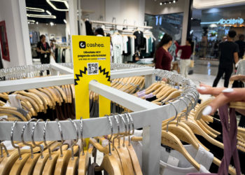 Comerciantes de Venezuela exigen el uso del tipo de cambio oficial en ventas con divisas