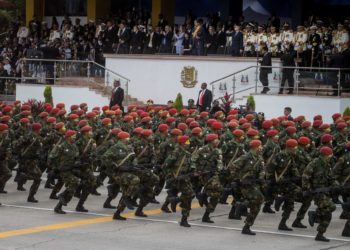 La Fuerza Armada de Venezuela ratifica «absoluta lealtad y subordinación» a Nicolás Maduro