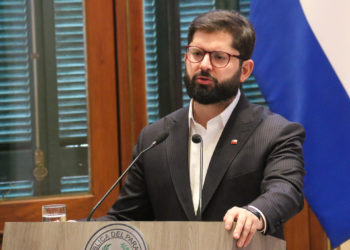 Boric dice «no tener dudas» de que el Gobierno de Maduro «trató de cometer fraude»