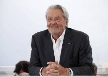 Muere Alain Delon, mito del cine francés, a los 88 años