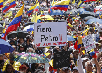 Gobernabilidad y consensos, los retos de Petro para la segunda mitad de su mandato