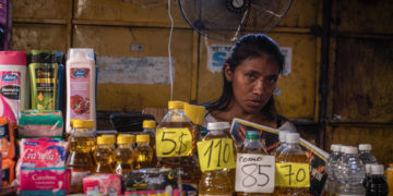 Un venezolano necesita 34,4 salarios mínimos para cubrir gastos de alimentos, según Cendas-FVM
