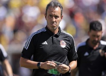 Fernando ‘Bocha’ Batista convoca a Bello y a Romo para jugar contra Bolivia y Uruguay