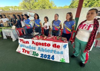 Inició el Plan Escuelas Abiertas en 617 instituciones educativas de Trujillo