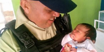 Efectivos policiales atendieron parto en Valencia