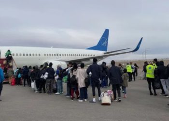 Parole en pausa: EEUU congeló el programa de vuelos de migrantes tras revelaciones de fraude