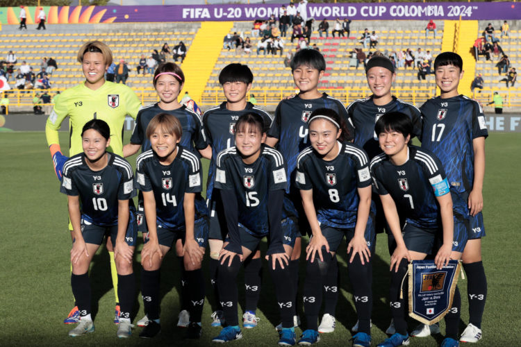 Jugadoras de Japón forman en un partido de la Copa Mundial Femenina sub-20. EFE/ Carlos Ortega