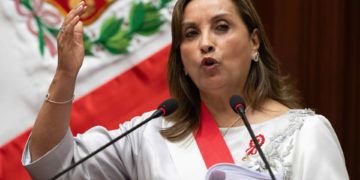 Perú «jamás estará del lado de dictaduras», dice la presidenta Boluarte sobre Venezuela