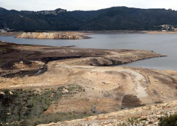 Anuncian medidas para bajar el consumo de agua en Bogotá y evitar desabastecimiento