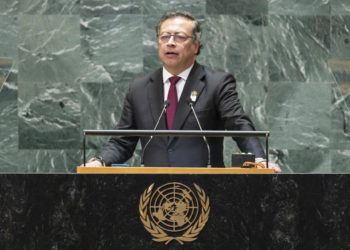 Petro dice que Colombia y Brasil no reconocerán a Maduro si no son presentadas las actas