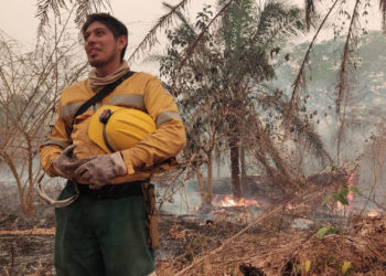 Incendios en Bolivia «escapan a cualquier capacidad de contenerlos», según bombero español