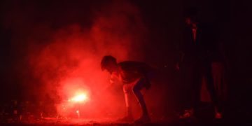 Nueva Delhi prohíbe la producción, venta y uso de pirotecnia hasta 2025 por contaminación