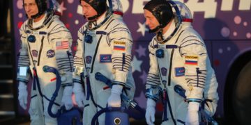 Rusia lanza la nave Soyuz MS-26 con tres tripulantes rumbo a la EEI