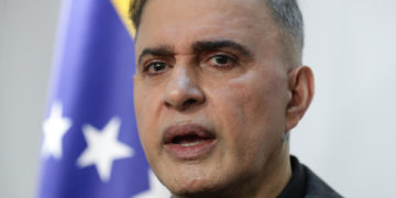 La Fiscalía vincula a tres opositores detenidos con la divulgación de actas electorales