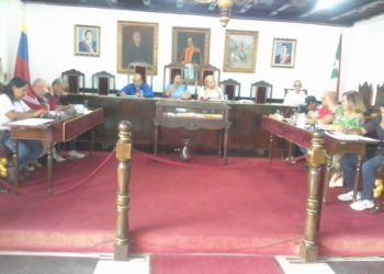 Concejales siguen aprobado ordenanzas y buscan soluciones a la problemática de la basura en Valera