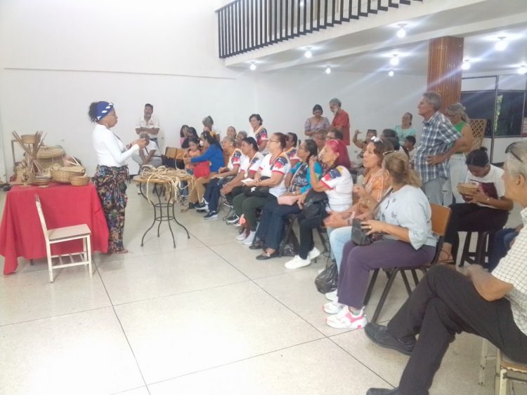 Diferentes promotores se dieron cita a este taller