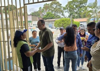 Mérida | Viceministro de Educación visitó Escuela Básica Manuel Gual