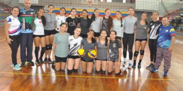 Selección merideña de voleibol lista para el Nacional en Trujillo  