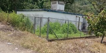 Aguas de Mérida acompaña labor comunal en acueducto quebrada El Merideño 
