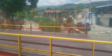 Mejoran paso por el puente sobre quebrada de Escuque en San Luis