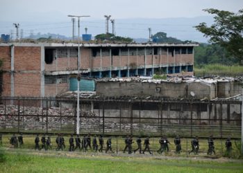 Incomunicados y sin visita mantienen a los detenidos en represión postelectoral 