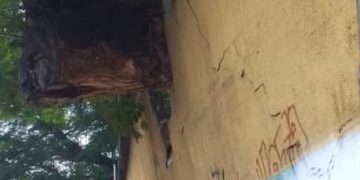 Trujillo | Al borde del colapso se encuentra pared perimetral del liceo Rafael Rangel