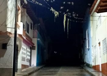 Piden alumbrado eléctrico en el centro de Boconó