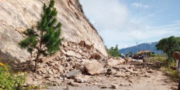 Denuncian derrumbe en la Troncal 7 de Boconó