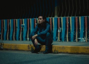 Para crear conciencia sobre el suicidio: Old House Music estrena el videoclip «El Extraño»