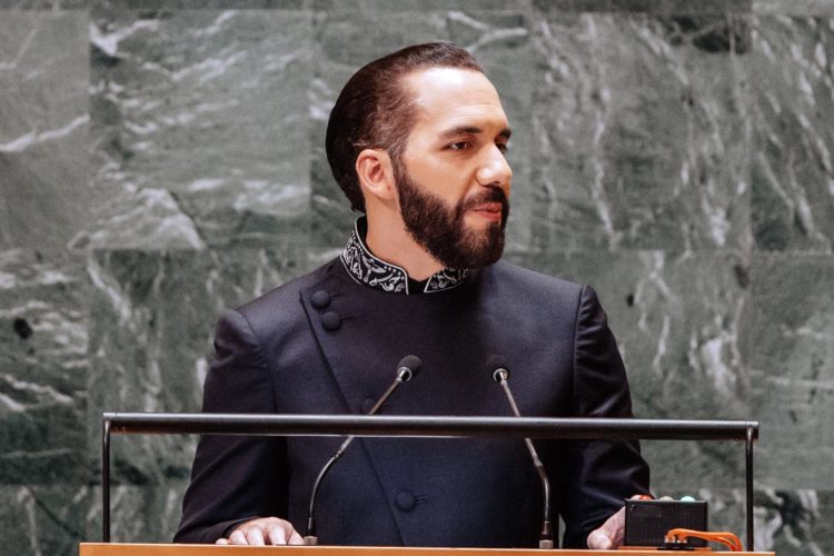 El presidente de El Salvador, Nayib Bukele, habla durante el 79º período de sesiones de la Asamblea General de las Naciones Unidas en Nueva York, EE.UU., 24 de septiembre de 2024. EFE/EPA/OLGA FEDOROVA