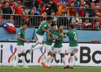 1-2. Bolivia hunde al Chile de Gareca y gana aliento en su camino hacia el Mundial