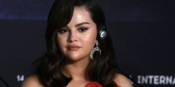 Selena Gomez confiesa que no puede tener hijos y no descarta la gestación subrogada