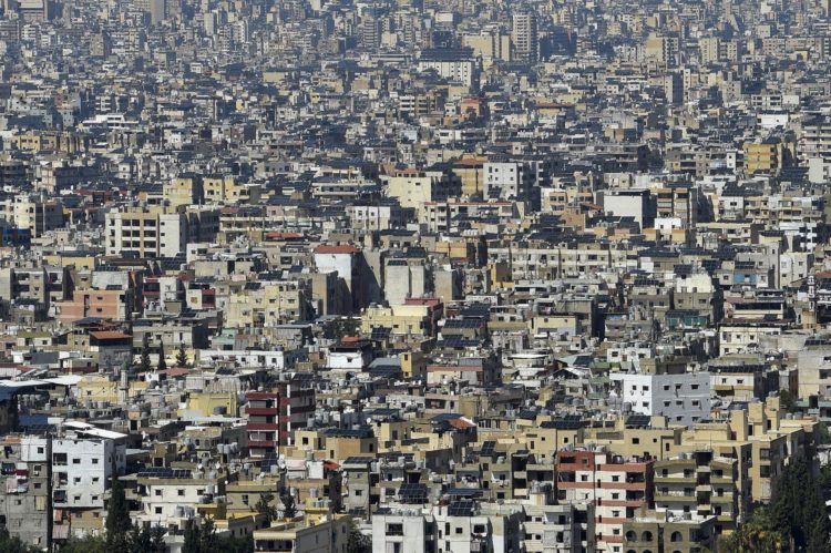 Edificios residenciales en el sur de Beirut este jueves 26 de septiembre de 2024. EFE/EPA/WAEL HAMZEH